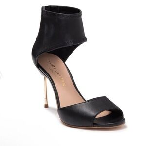 Kurt Geiger Bailey Leather Gold Metal Metallic Heel Sandal Black EUC 39